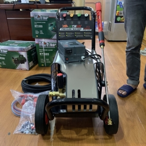 Máy phun xịt cao áp JETMAN 7.5Kw